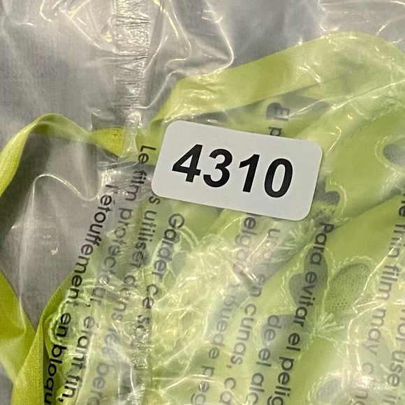 New! Victoria's Secret Tease Floral Embroidery Crotchless Teddy 4310 - Picture 8 of 8